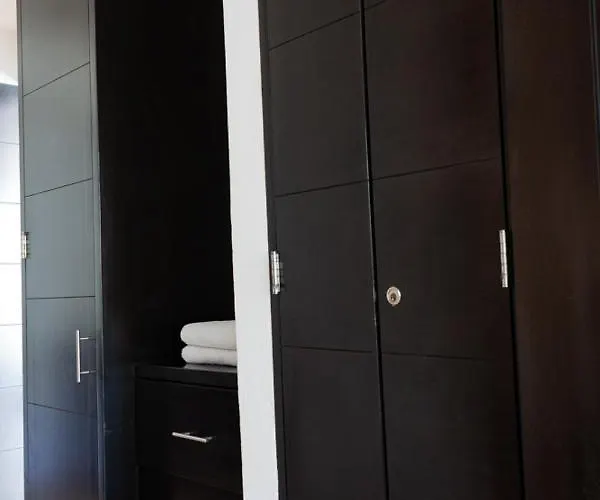 Apartamento Elements Garden House 6 *